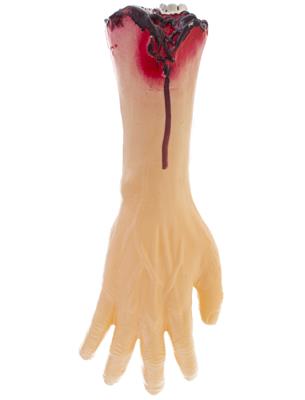 Arm afgehakt met bloed 40 cm
