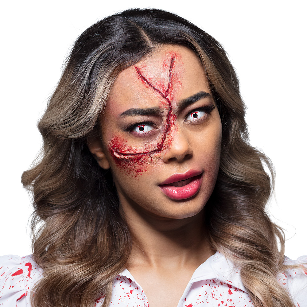 Paar weeklenzen Bloody nurse