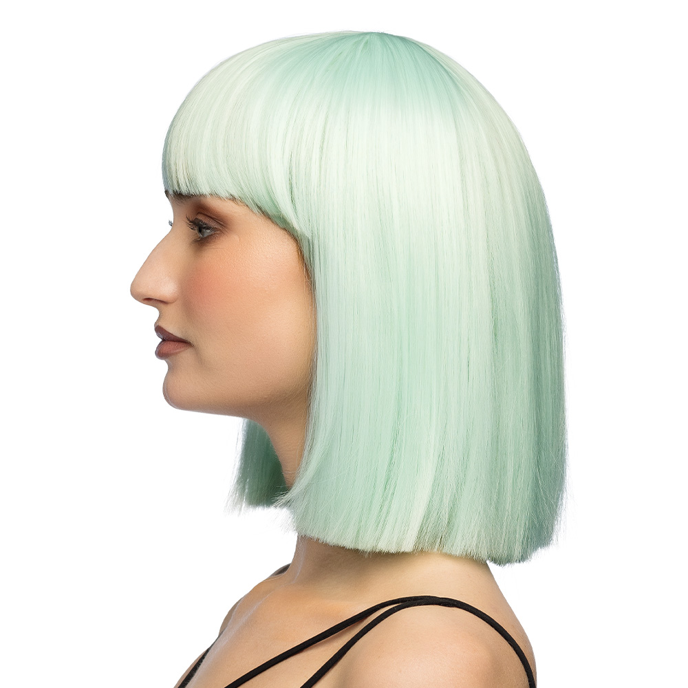 Pruik Djamilla fresh mint high quality