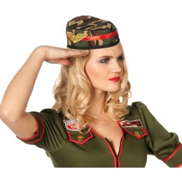 Soldaten schuitje met rode band