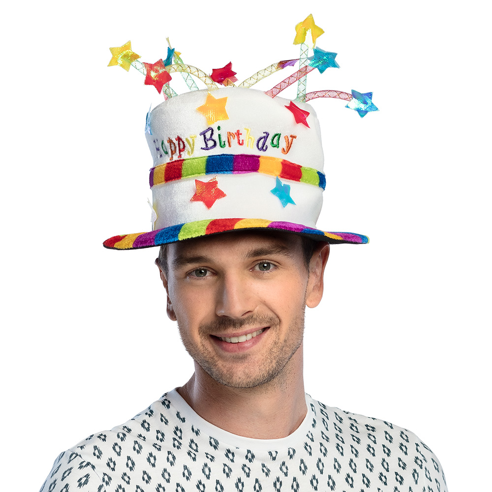 Hoed Rainbow cake 'Happy birthday'