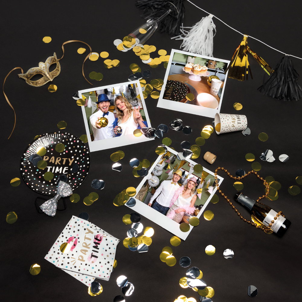 Set 8 papieren bekertjes 'Party time' (25 cl)
