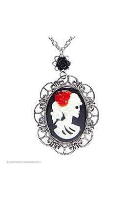 ketting met zwarte roos en cameo schedel
