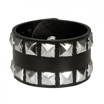 St. Armband Studs